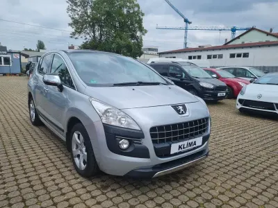 Gebraucht Peugeot 3008 Platinum 156 PS (114 kW) 2010 Silber Kombi