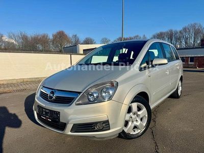 Gebraucht Opel Zafira Edition 150 PS (110 kW) 2006 Gold Van / Kleinbus