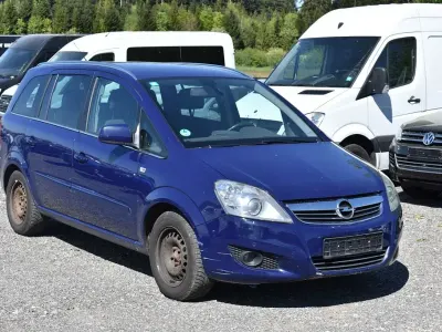 Gebraucht Opel Zafira Family 140 PS (102 kW) 2012 Blau Van / Kleinbus