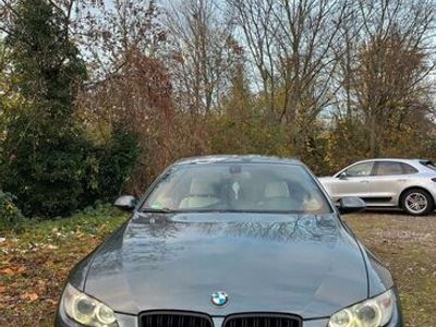 gebraucht BMW 325 i E92