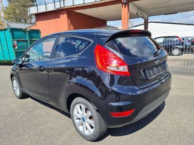 Gebraucht Ford Fiesta Trend 82 PS (60 kW) 2011 Schwarz Kleinwagen
