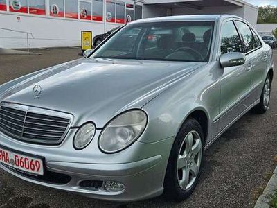 Mercedes E240