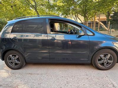 Second-hand VW Golf 122 CP (89 kW) 2009 Monovolum