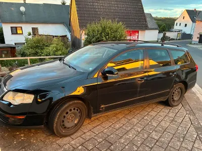 Gebraucht VW Passat 140 PS (102 kW) 2009 Schwarz Kombi