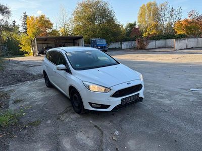 Gebraucht Ford Focus Business Edition 120 PS (88 kW) 2018 Weiß Kombi
