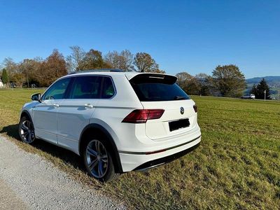 Usata VW Tiguan R-line 240 CV (176 kW) 2019 Bianco SUV