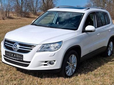 Gebraucht VW Tiguan Team 140 PS (102 kW) 2010 Weiß SUV