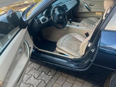 Gebraucht BMW Z4 265 PS (194 kW) 2007 Blau Coupé