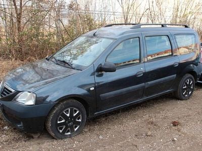 Gebraucht Dacia Logan Lauréate 68 PS (50 kW) 2007 Grau Kombi