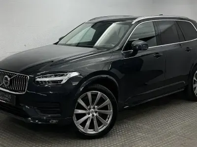 Gebraucht Volvo XC90 235 PS (172 kW) 2022 Savile grey (metallic) SUV