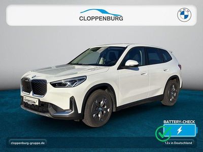 Gebraucht BMW iX1 Performance 230 kW (313 PS) 2023 Alpinweiß uni SUV