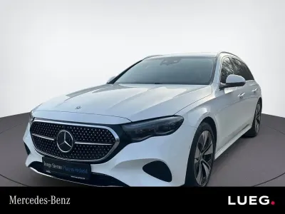 Second-hand Mercedes E300 Avantgarde 313 CP (230 kW) 2025 Alb Berlinǎ