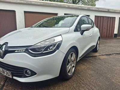 Second-hand Renault Clio IV Dynamique 90 CP (66 kW) 2015 Alb Berlinǎ