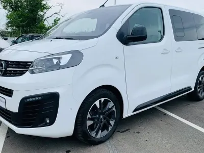 Używany Opel Zafira Life S 150 KM (110 kW) 2019 Biały Minivan