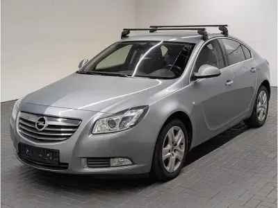 Gebraucht Opel Insignia Innovation 160 PS (117 kW) 2011 Silber Limousine
