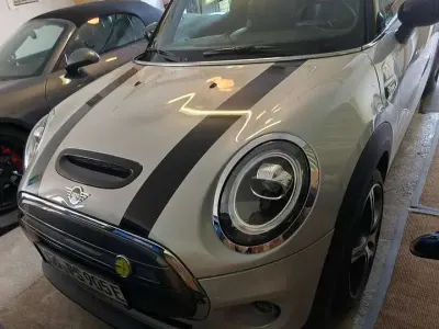 Gebraucht Mini Cooper SE 135 kW (184 PS) 2021 Weiß Kleinwagen