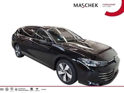 Gebraucht VW Passat Elegance 272 PS (200 kW) 2025 Grenadillschwarz metallic Kombi