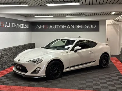 Gebraucht Toyota GT86 GT 200 PS (147 kW) 2012 Satin white Coupé