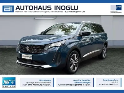 Gebraucht Peugeot 5008 Allure 131 PS (96 kW) 2024 Blau SUV