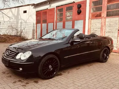 Gebraucht Mercedes CLK240 Avantgarde 2006 Schwarz Cabrio
