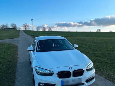 Gebraucht BMW 118 136 PS (100 kW) 2017 Weiß Kleinwagen