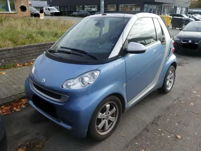 Używany Smart ForTwo Cabrio 71 KM (52 kW) 2011 Niebieski Kabriolet