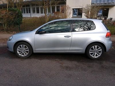Second-hand VW Golf VI Style 105 CP (77 kW) 2011 Argintiu Hatchback