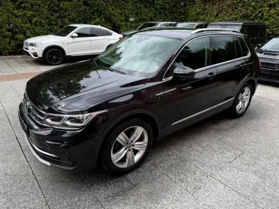 Gebraucht VW Tiguan Elegance 150 PS (110 kW) 2021 Schwarz SUV