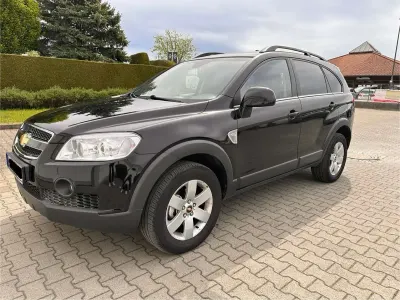 Używany Chevrolet Captiva LT 150 KM (110 kW) 2007 Czarny SUV