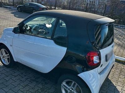 Gebraucht Smart ForTwo Coupé 60 kW (82 PS) 2022 Weiß Coupé