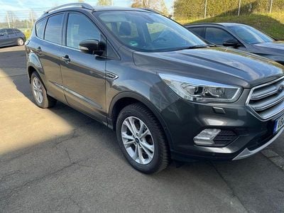 Usata Ford Kuga Titanium 179 CV (131 kW) 2020 Grigio SUV