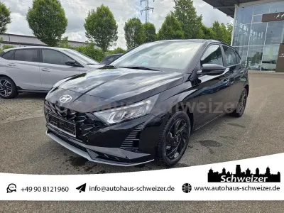 Neu Hyundai i20 Blackline 90 PS (66 kW) 2026 Schwarz Kleinwagen