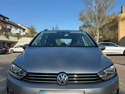 Gebraucht VW Golf Sportsvan 125 PS (91 kW) 2017 Silber Van / Kleinbus