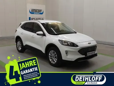 Gebraucht Ford Kuga Titanium 152 PS (111 kW) 2024 Weiß SUV