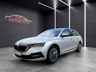 Gebraucht Skoda Octavia Ambition 150 PS (110 kW) 2022 Brilliantsilber meta (metallic) Kombi