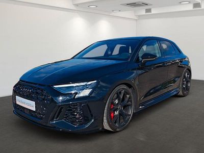 Schwarz Gebraucht 2024 Audi RS3 Sportback Sport Kleinwagen | 59.890 € (Teuer)
