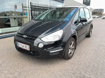 Gebraucht Ford S-MAX Titanium 140 PS (102 kW) 2012 Schwarz Van / Kleinbus