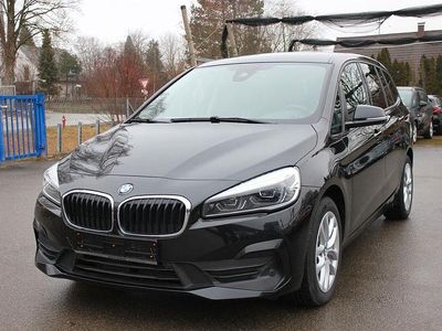 Gebraucht BMW 218 Gran Tourer Sport Line 150 PS (110 kW) 2022 Schwarz Van / Kleinbus