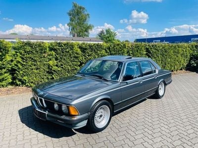 Delphin Gebraucht 1985 BMW 745 Sport Line Limousine | 15.900 €