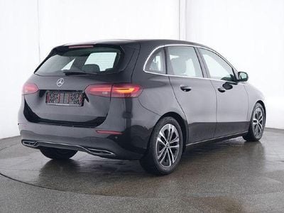 Gebraucht Mercedes B180 136 PS (100 kW) 2024 Van / Kleinbus