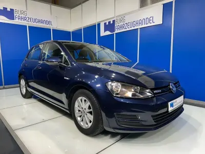 Gebraucht VW Golf VII 110 PS (80 kW) 2014 Blau Limousine