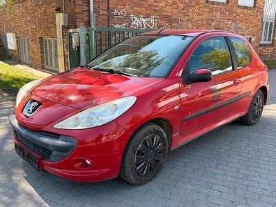 Second-hand Peugeot 206+ 75 CP (55 kW) 2011 Roșu Hatchback