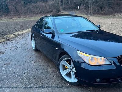 Gebraucht BMW 525 192 PS (141 kW) 2004 Blau Limousine