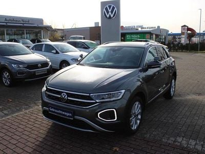 Gebraucht VW T-Roc Style 116 PS (85 kW) 2024 Indiumgrau metallic SUV