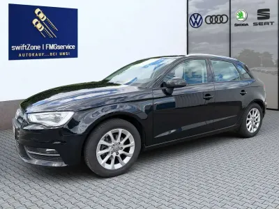 Gebraucht Audi A3 Attraction 122 PS (89 kW) 2014 Schwarz Kombi