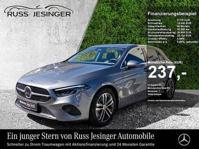 Gebraucht Mercedes A200 Progressive 163 PS (119 kW) 2024 Mountain grey metallic Limousine