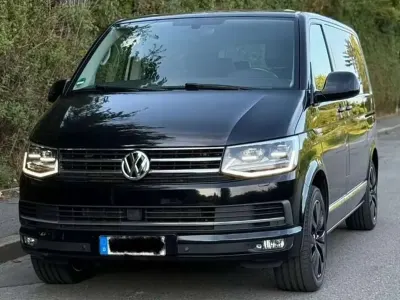 Gebraucht VW Multivan Highline 179 PS (131 kW) 2015 Schwarz Van / Kleinbus