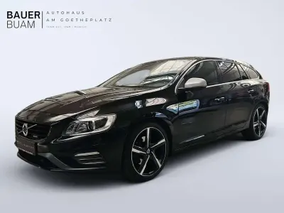 Gebraucht Volvo V60 R-Design 190 PS (139 kW) 2015 Schwarz Kombi