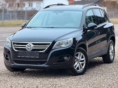 Schwarz Gebraucht 2011 VW Tiguan Freestyle SUV | 5.550 € (Guter Preis)