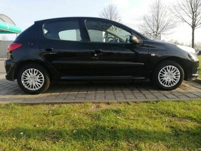 gebraucht Peugeot 206+ +